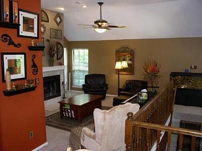 4th image of 407 Alex Dr