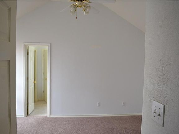 2nd image of 1502 Pintail Ct