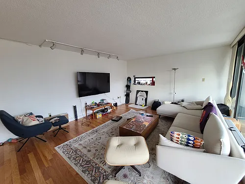 566 Commons Ave #301 Photo 1