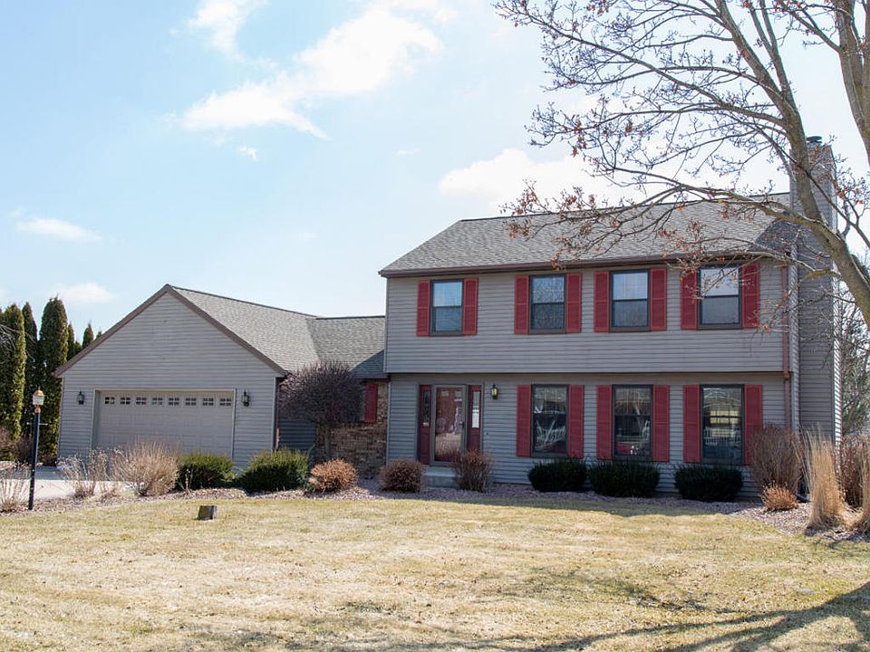 1st image of 1225 Riverview Dr