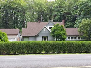 3240 Boston Harbor Rd NE, Olympia, WA 98506