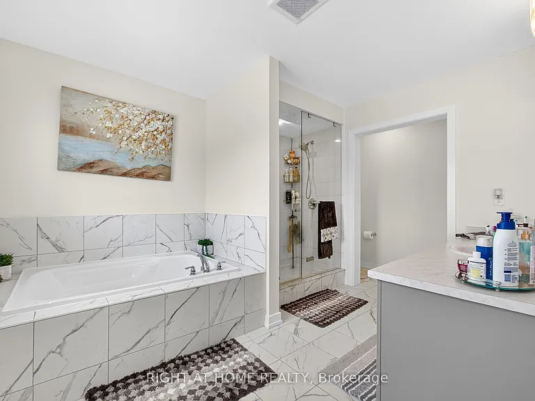 91 Monteith Dr — Photo 25