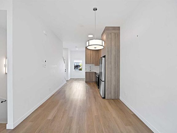 5th image of 101 N Panatella Sq NW #209