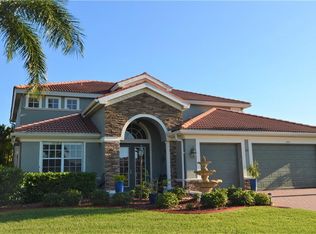 11857 Lady Anne Cir, Cape Coral, FL 33991