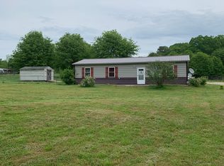 342 Cemetery Rd, Cowpens, SC 29330