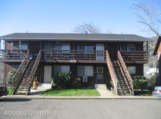 2706 NW Edenbower Blvd APT 5, Roseburg, OR 97471
