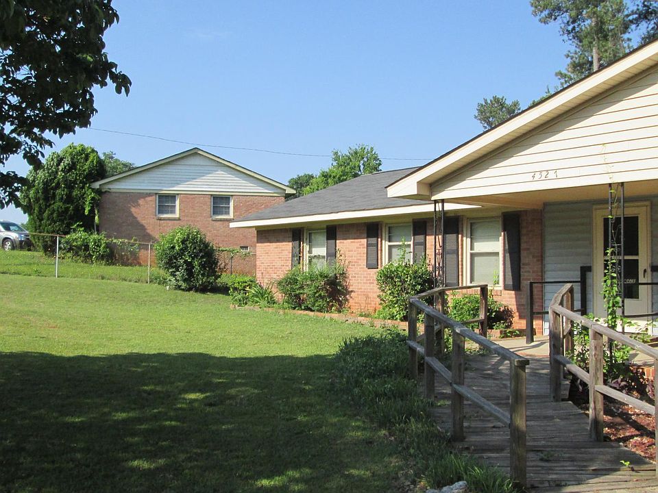 Front of Timberline Lane