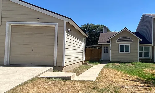 8406 Forest Ridge Dr Photo 1