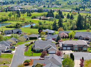 1922 Kapela Ct, Sutherlin, OR 97479