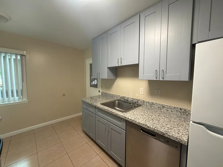 3530 Alden Way #1 — Photo 6