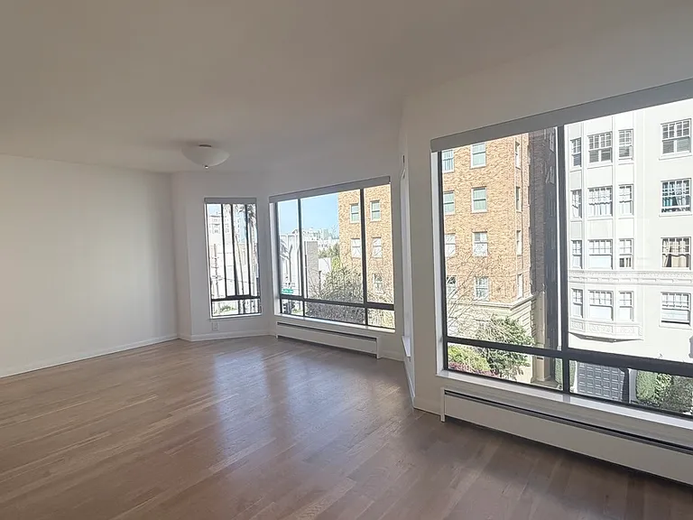 1885 Pacific Ave #302 — Photo 8