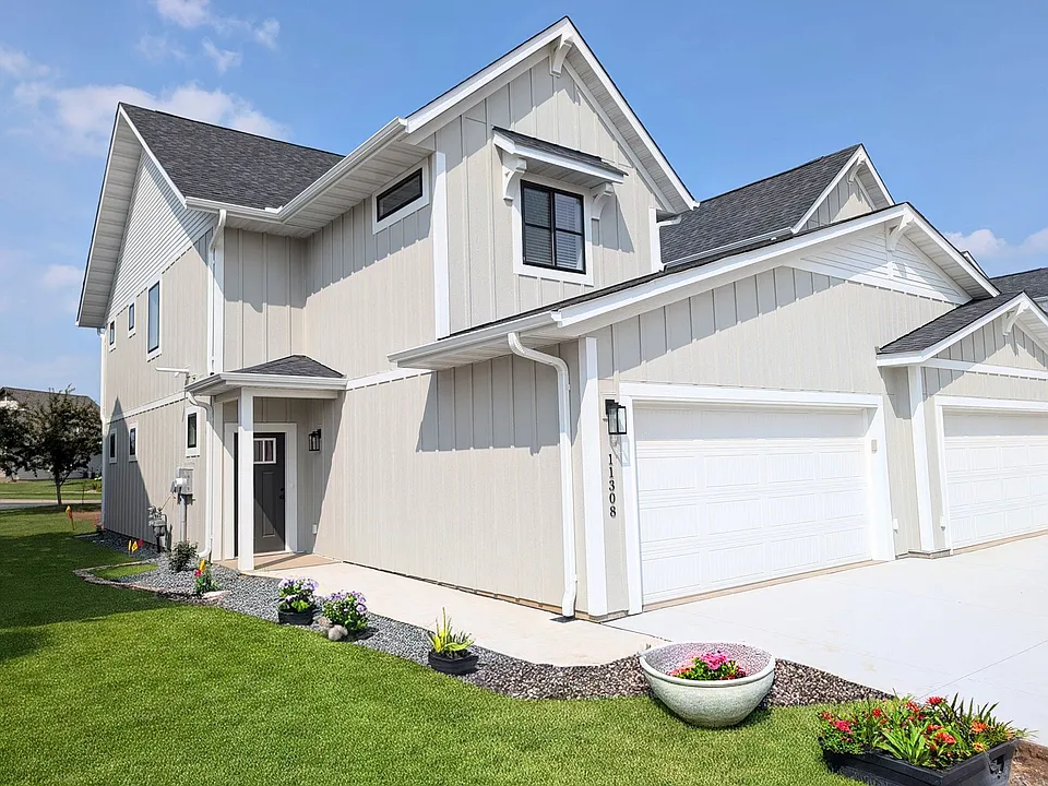 Woodhelm Townhomes