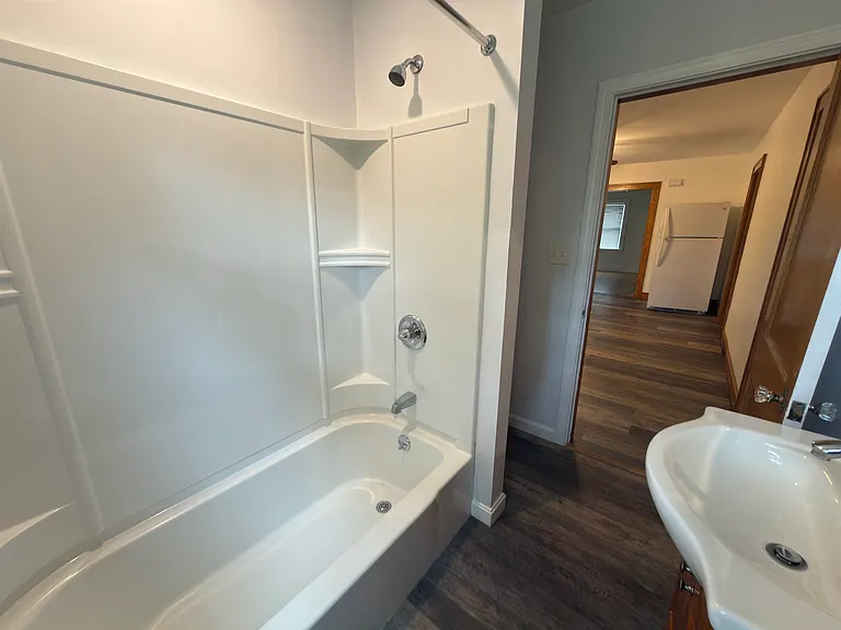 573 Spruce St — Photo 16