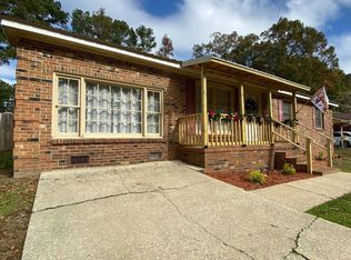 7312 Ryan St, Fayetteville, NC 28314