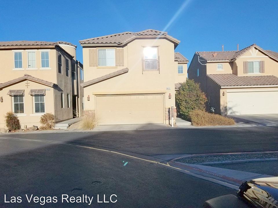 1st image of 8412 Walker Gardens Pl
