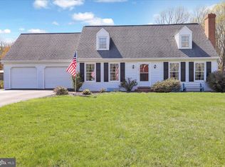 76 Hawthorne Cir, Willow Street, PA 17584