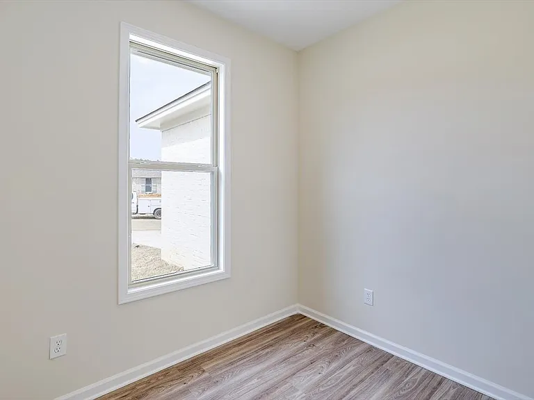 901 Gemstone Dr — Photo 24