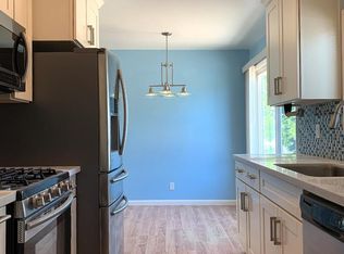 850 Santa Paula Ave, Sunnyvale, CA 94085