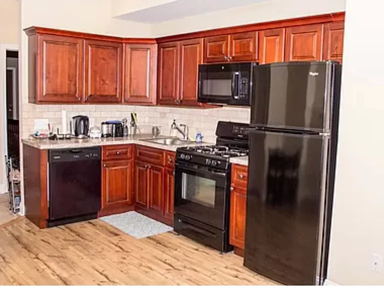 307 W Park Ave #1 — Photo 3