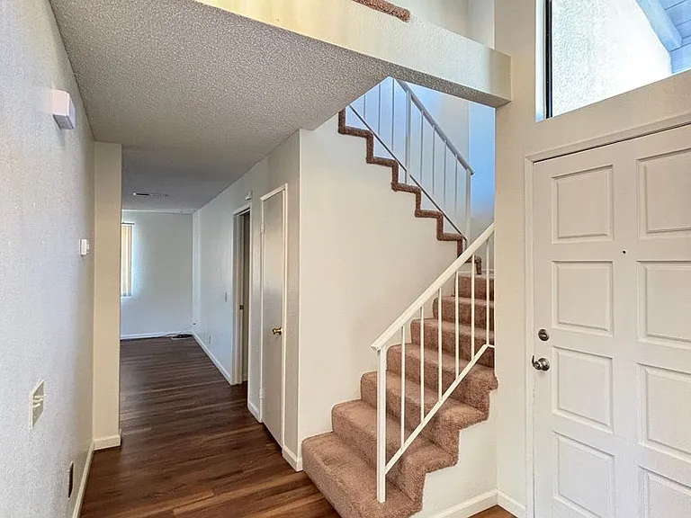 43909 Kennsington Pl — Photo 6