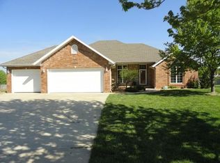 3903 S Leroy Ct, Springfield, MO 65807