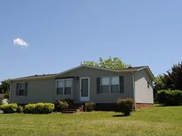 302 E Fox Ridge Dr, Lyman, SC 29365