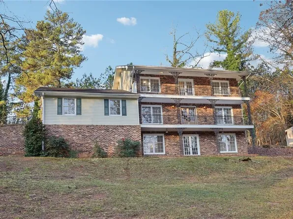 2667 Fieldstone Dr SE, Conyers, GA 30013