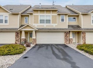 1553 Fox Hunt Way, Victoria, MN 55386