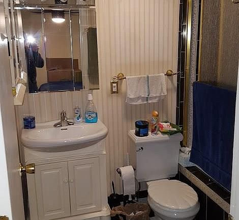 4th image of 1605 Douglas Ave #Townhouse 15