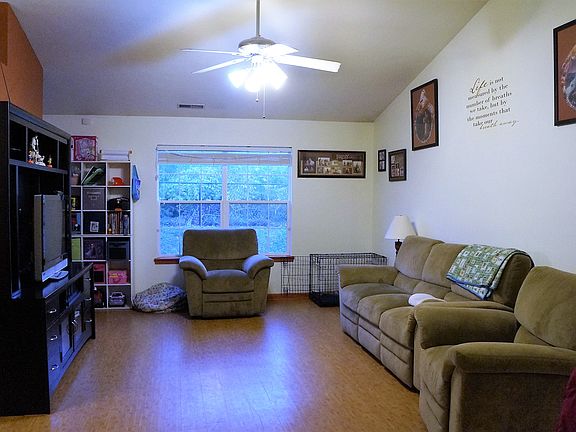 5th image of 8408 Country Club Blvd