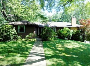 3435 Hemphill Rd, Barberton, OH 44203