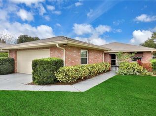 423 Gleneagles Ct, Winter Haven, FL 33884