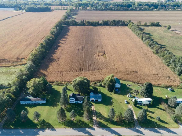 22971 Pinhook Rd, Mendon, MI 49072