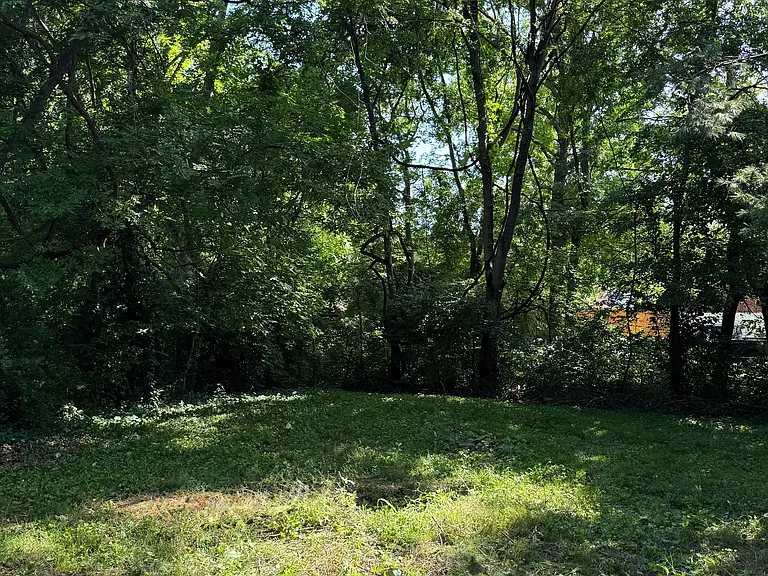 3242 Panorama Dr — Photo 32