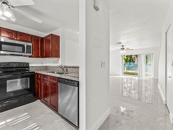 4th image of 9790 Kamena Circle #9790