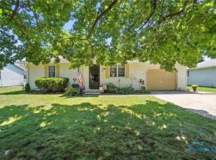 717 Thompson St, Fremont, OH 43420