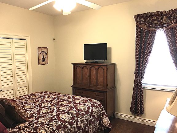 4th image of 307 SW Tomoka Springs Dr
