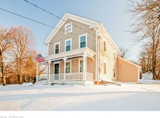 933 Randolph Rd, Middletown, CT 06457