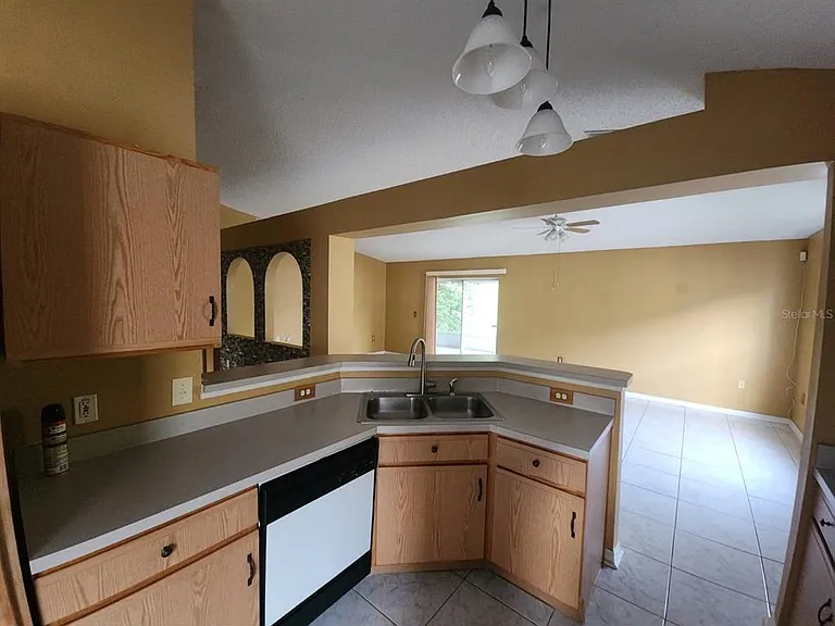 3113 Turret Dr — Photo 16