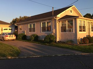 3 Mago Blvd, Waterford, CT 06385