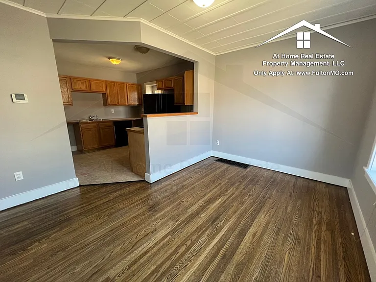 837 Nichols St — Photo 10