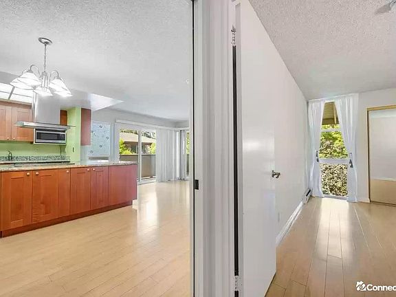 4th image of 150 Saratoga Ave