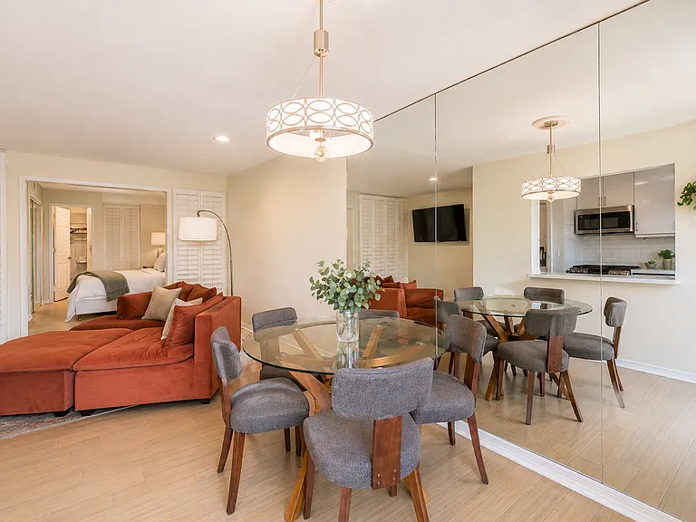 1355 N Sierra Bonita Ave #402 — Photo 11