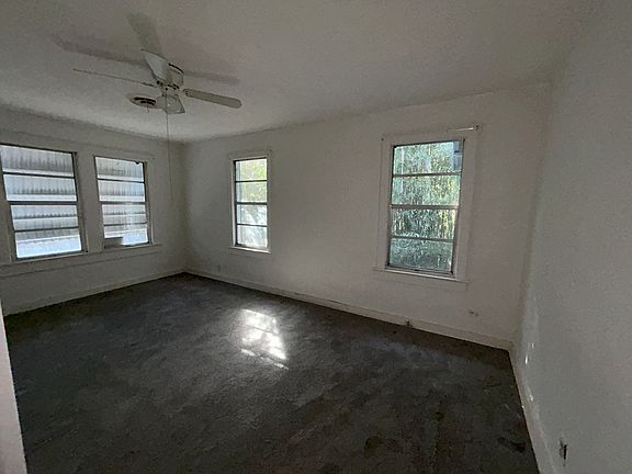 5th image of 144 Knight Pl #1