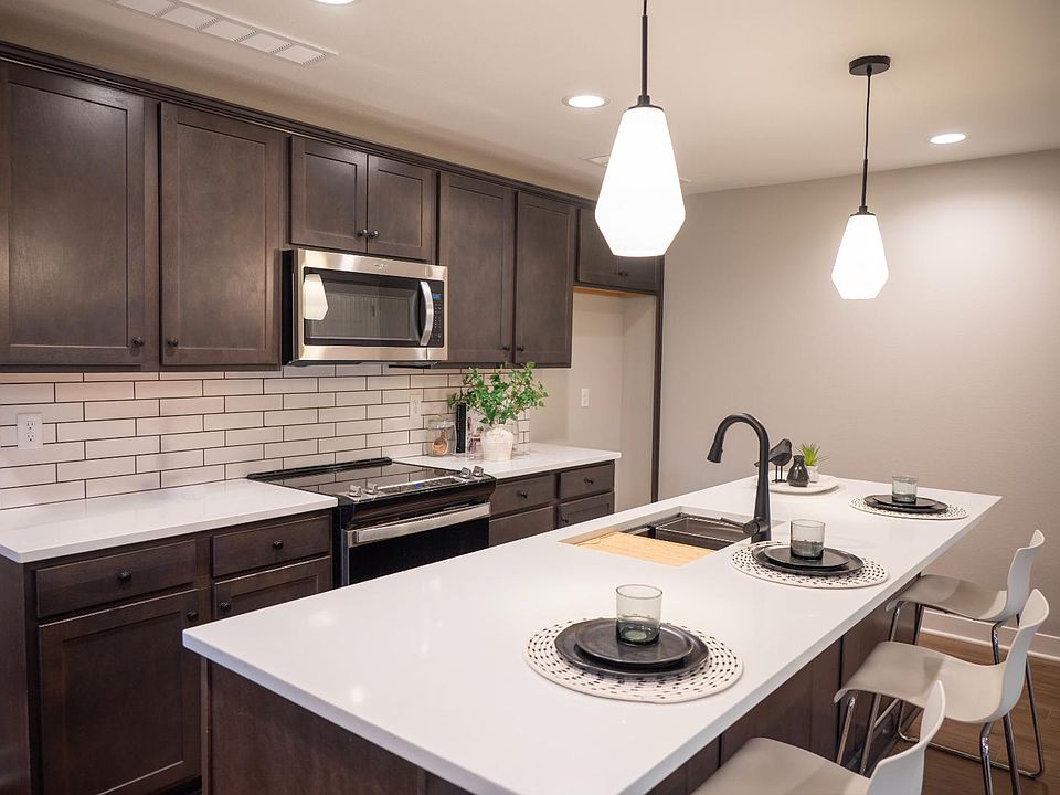 4618 Forest Ave Kansas City MO Zillow