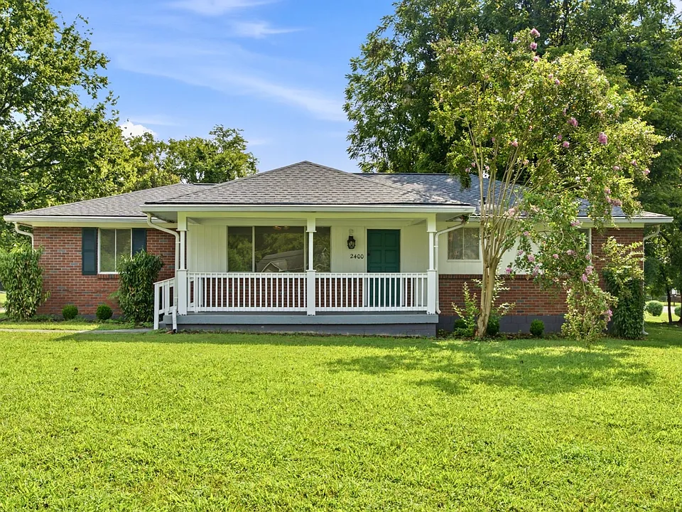2400 Sandy Dr