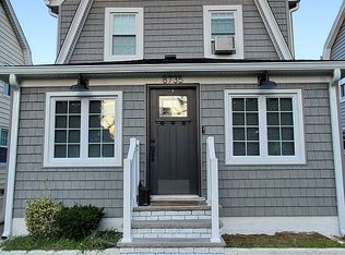 8735 252nd St, Bellerose, NY 11426