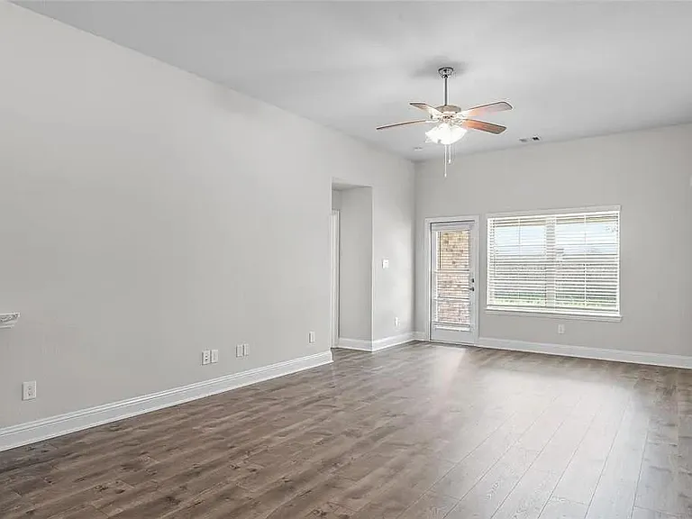 13313 Silver Egret Ln — Photo 8
