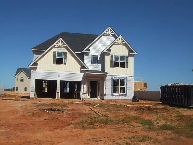 14 Memorial Dr photo 1