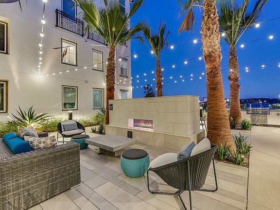 Outdoor Lounge